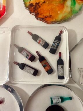Miniature Wine Bottle Tray - Multicolor Decorative Set